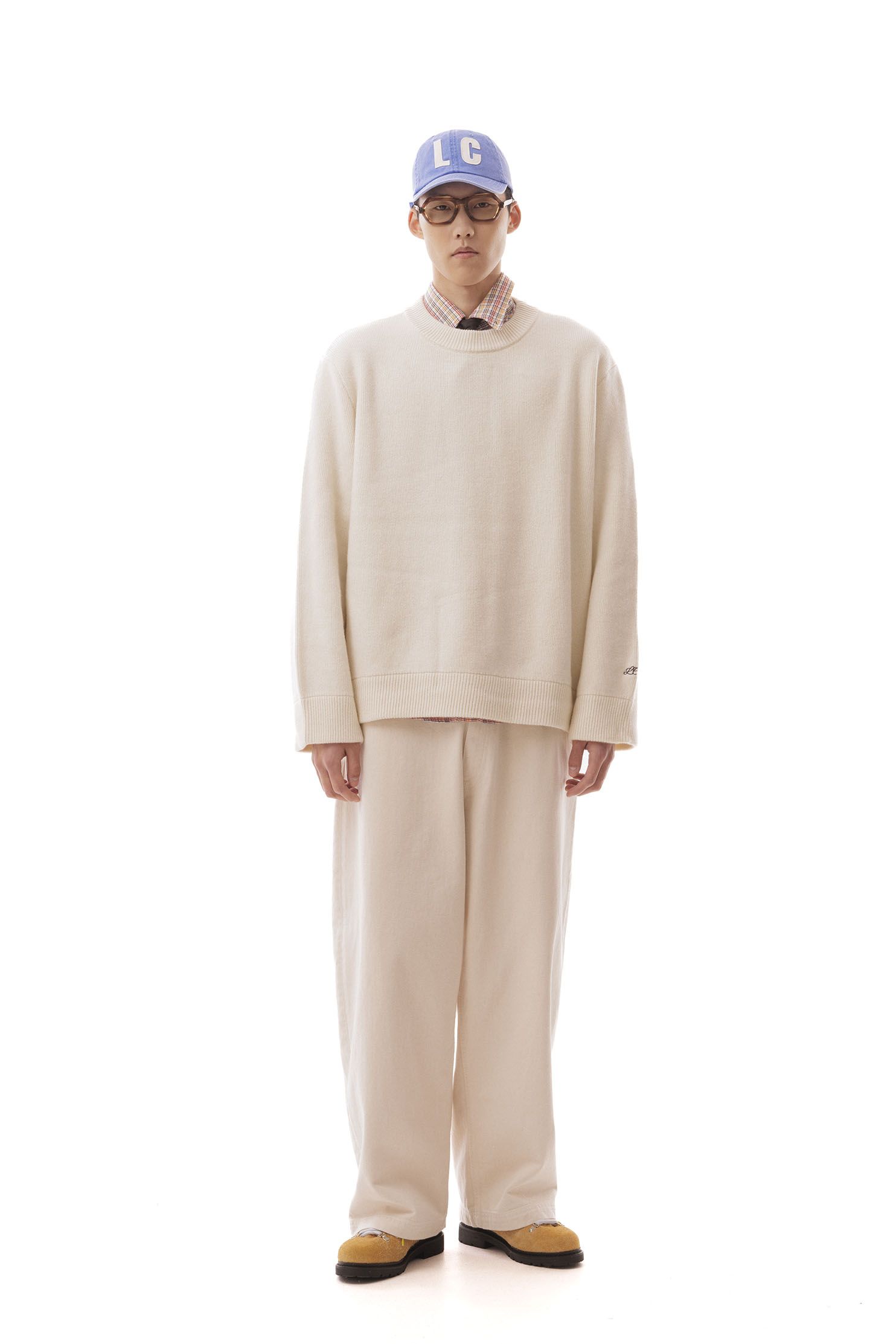 LC23 | Round Collar Sweater Cream