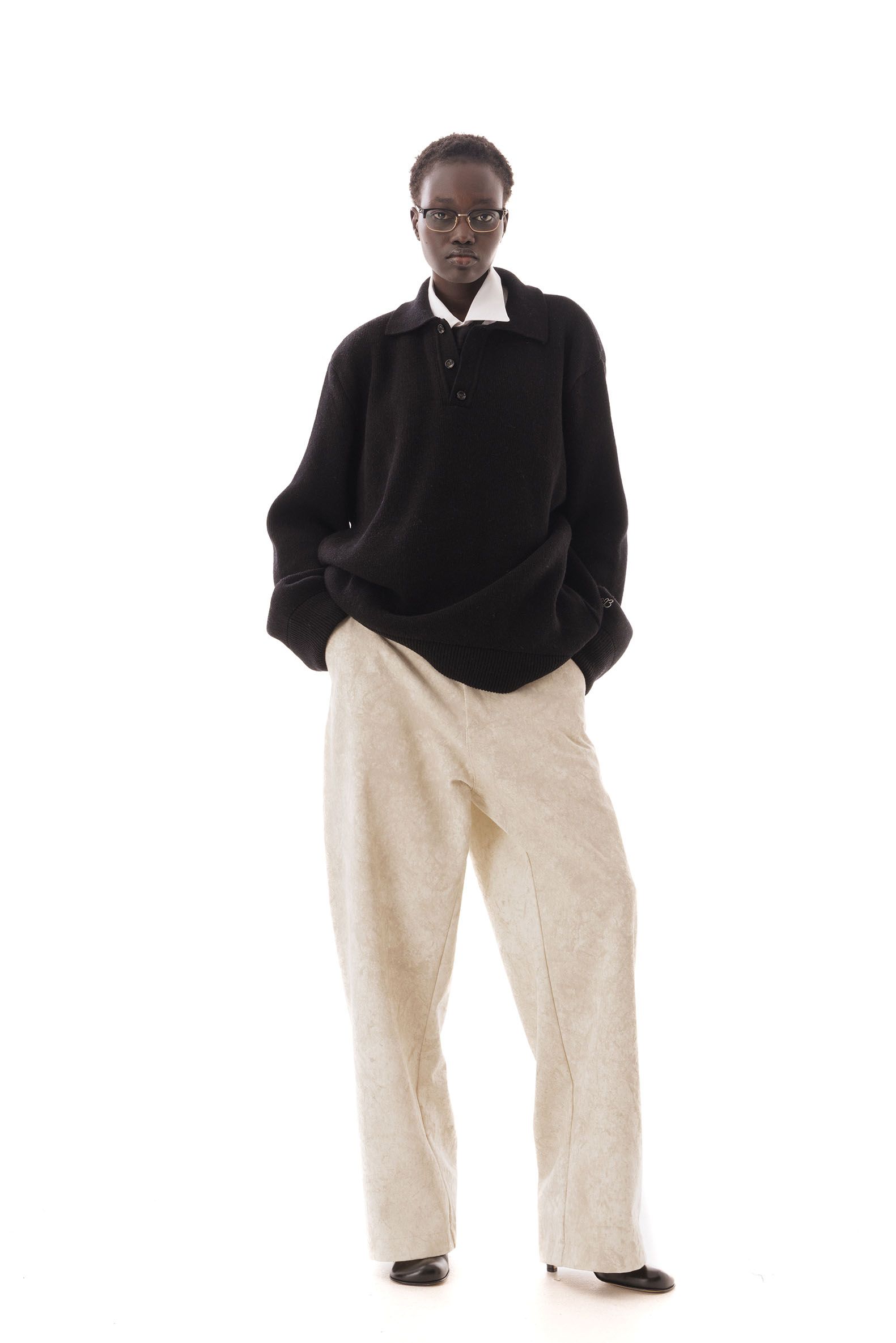 LC23 | Polo Sweater Black