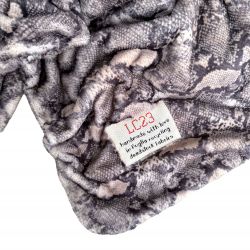 Snake Fur Blanket Beige